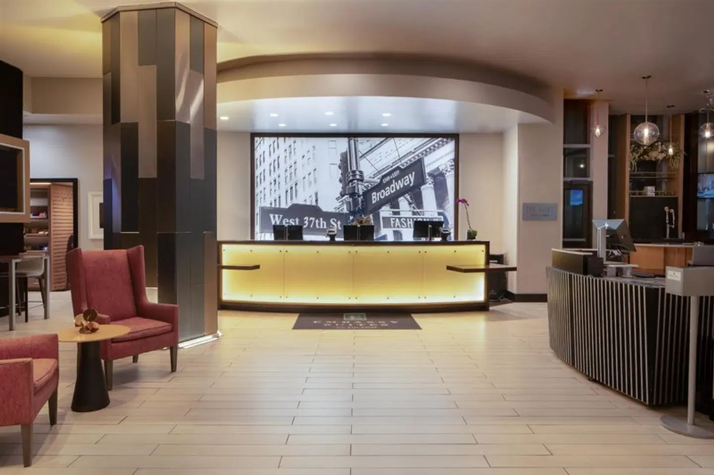 Embassy Suites by Hilton New York - Midtown Manhattan ROOM_EXAMPLE