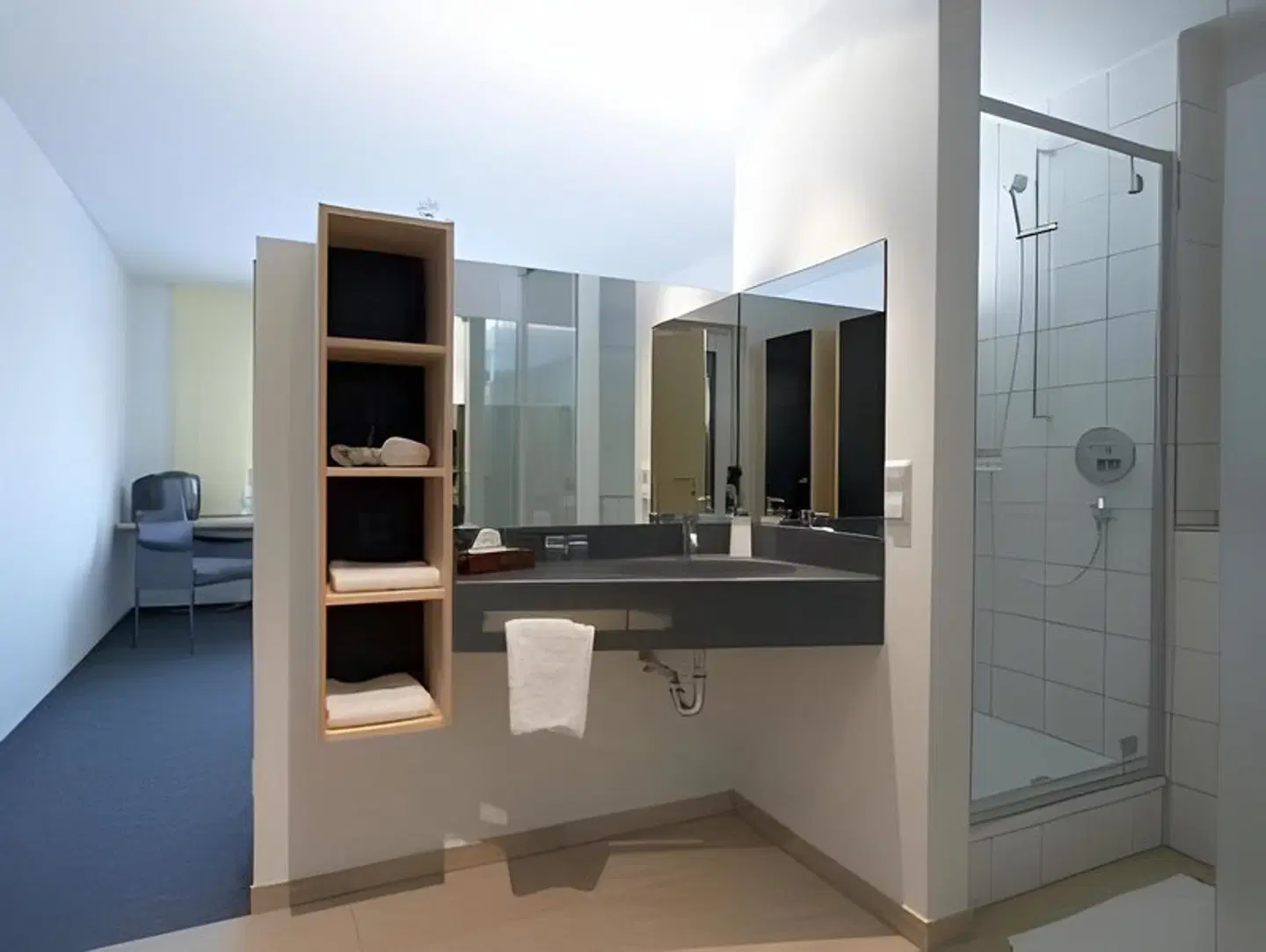 JUFA Hotel Wangen - Sport-Resort Badezimmer