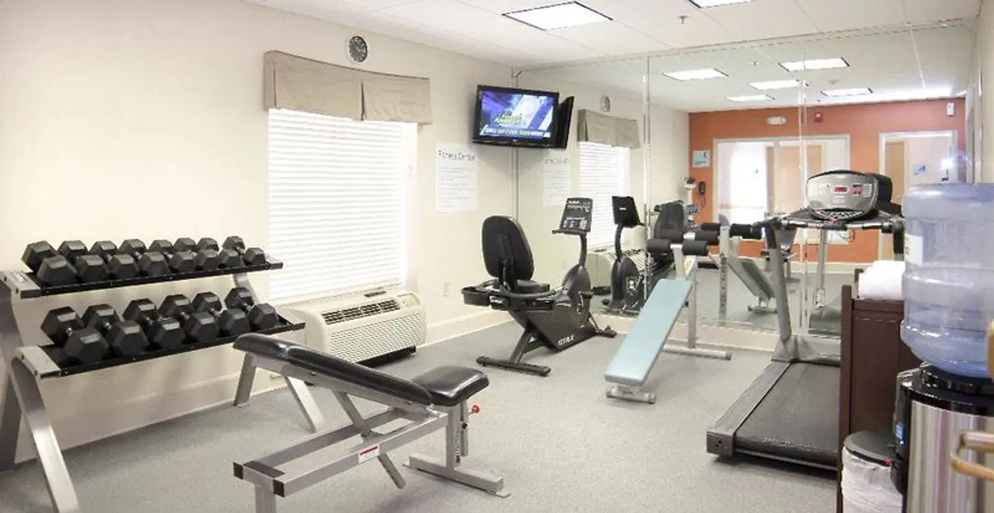 Holiday Inn Express & Suites Vicksburg by IHG SPORTS_AND_LEISURE