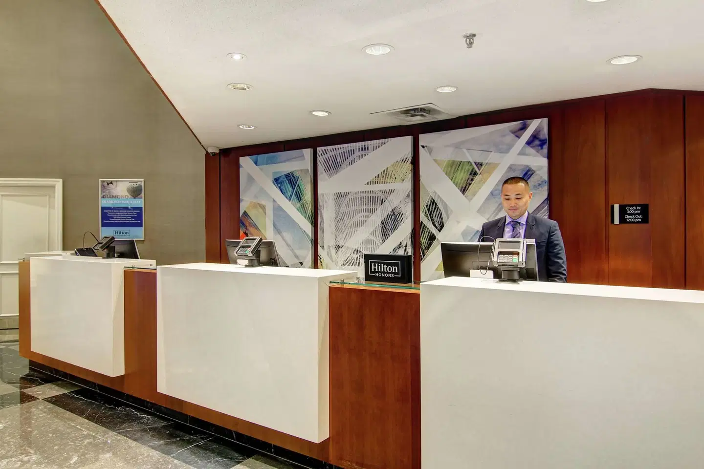 DoubleTree by Hilton Toronto Downtown LOUNGE_LOBBY