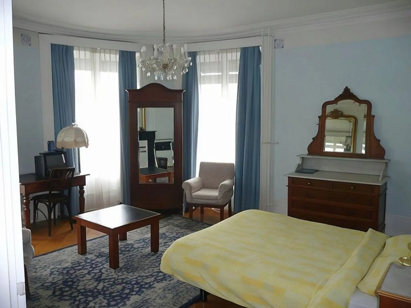 De Geneve ROOM_EXAMPLE