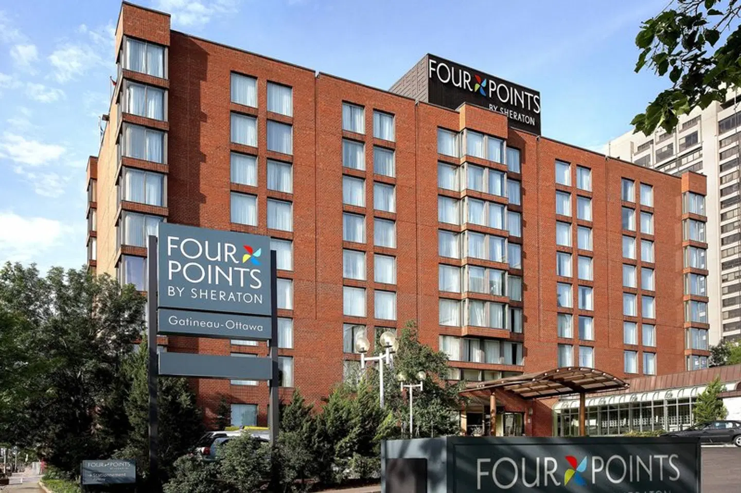 Four Points by Sheraton Hotel & Conference Centre Gatineau-Ottawa EXTERIOR