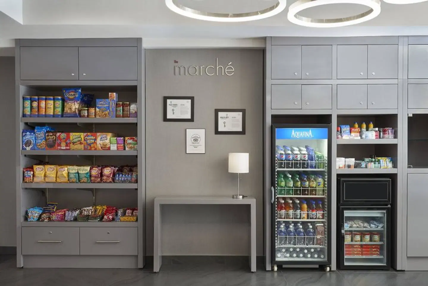 Residence Inn by Marriott Montreal Downtown Bar