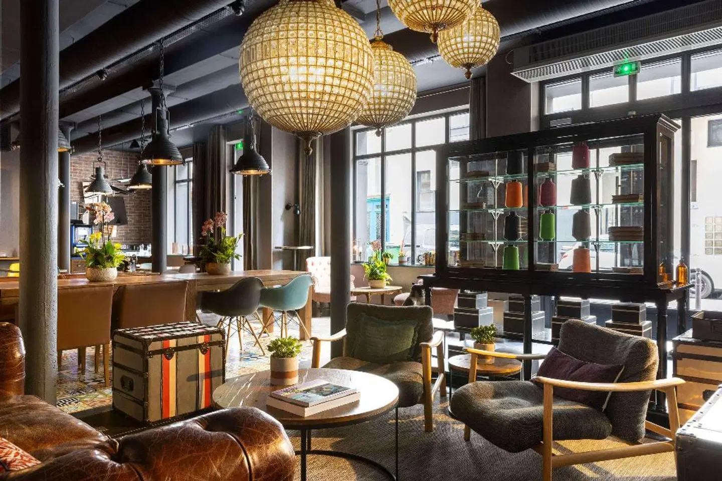 Fabric Bar