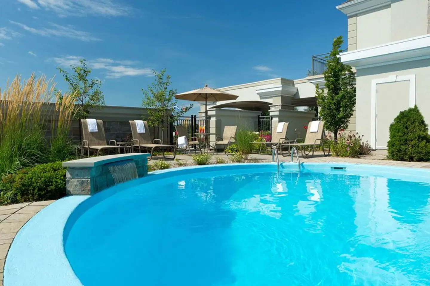 Best Western Premier Hotel L'Aristocrate OUTDOOR_POOL