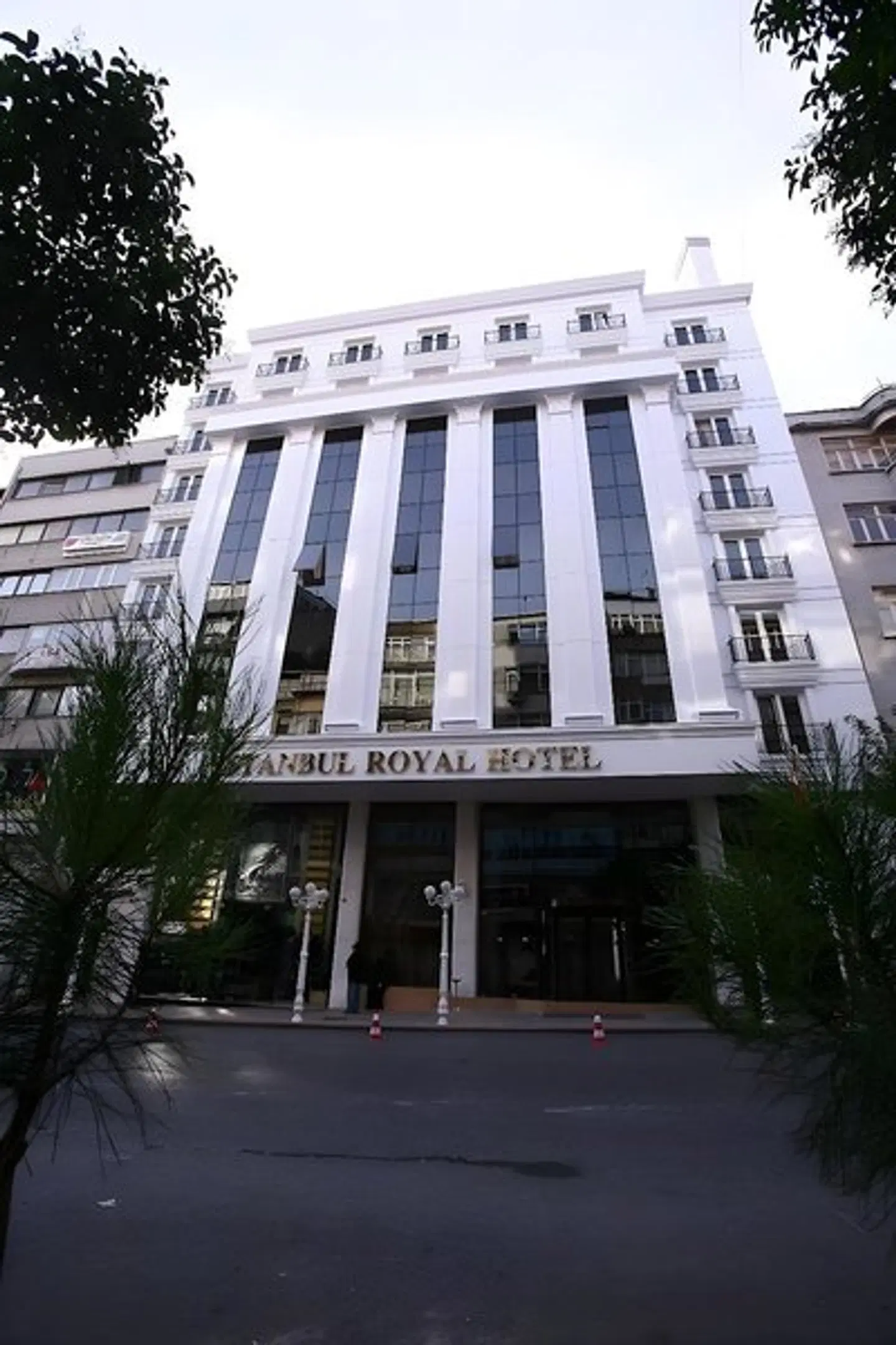 Istanbul Royal Hotel EXTERIOR