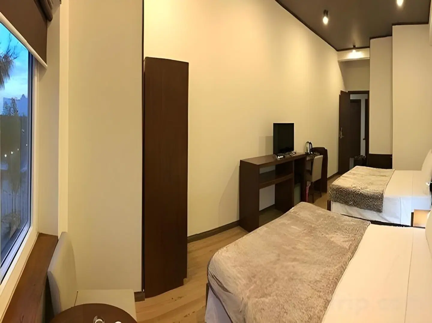 Oceanward Resort ROOM_EXAMPLE