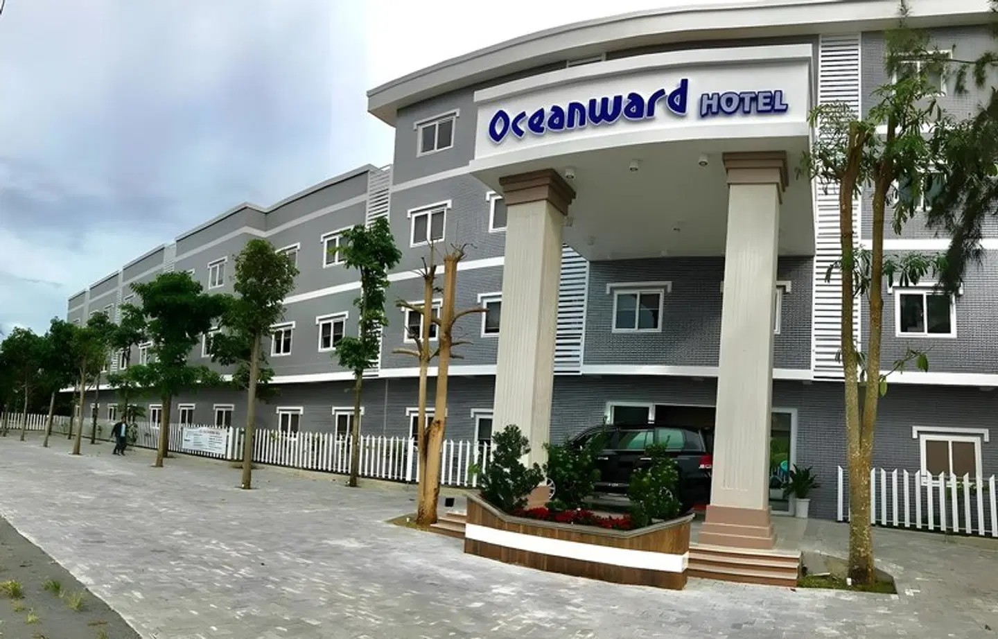 Oceanward Resort EXTERIOR