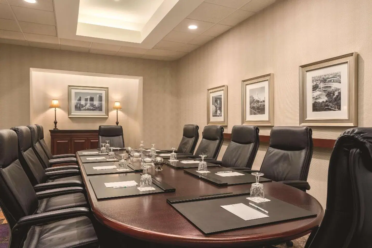 Embassy Suites by Hilton Orlando International Drive ICON Park Konferenz