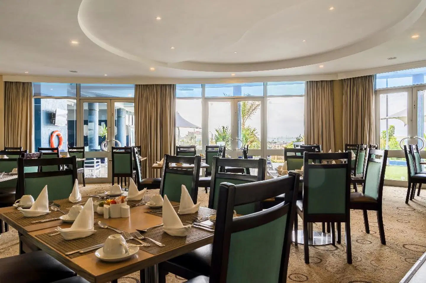 Paxton Hotel Restaurant
