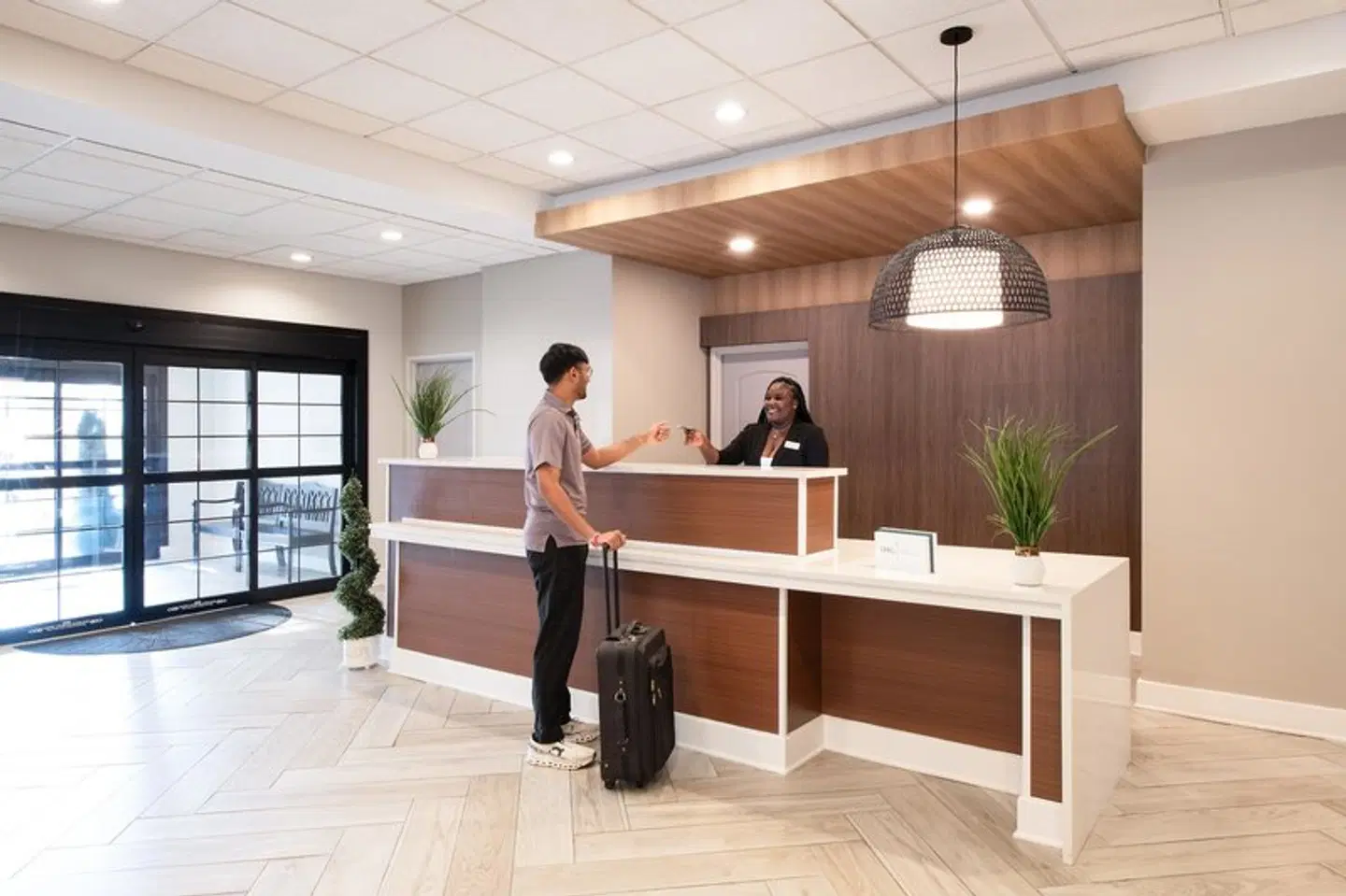 Staybridge Suites Atlanta Airport by IHG LOUNGE_LOBBY