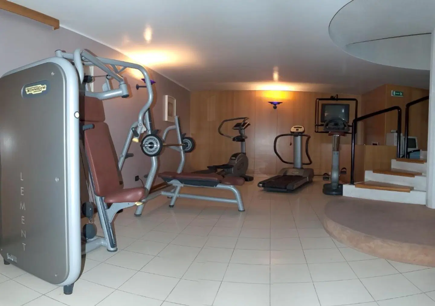 Santiago SPORTS_AND_LEISURE