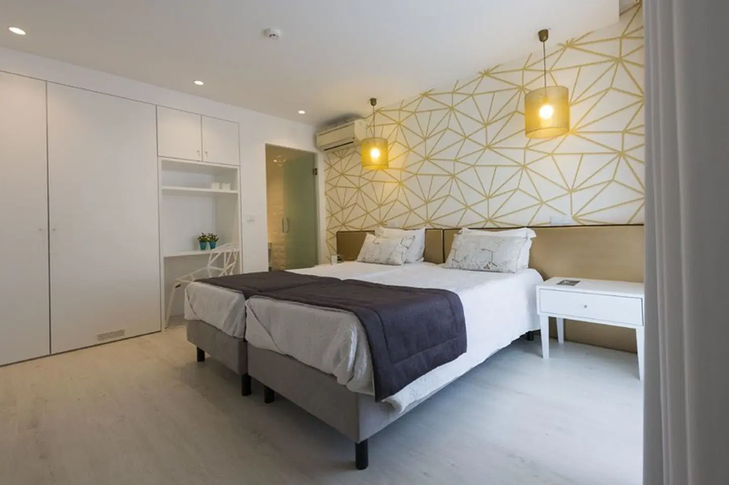Magic ROOM_EXAMPLE