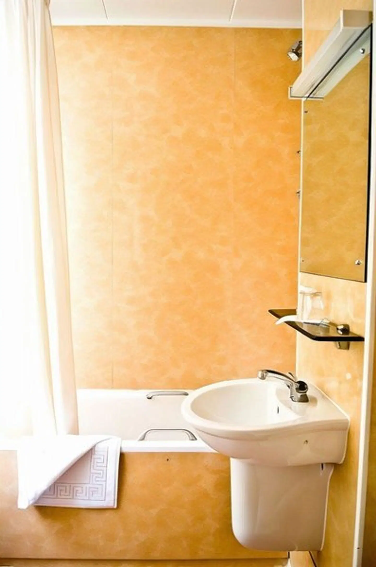 Bayswater Inn Badezimmer