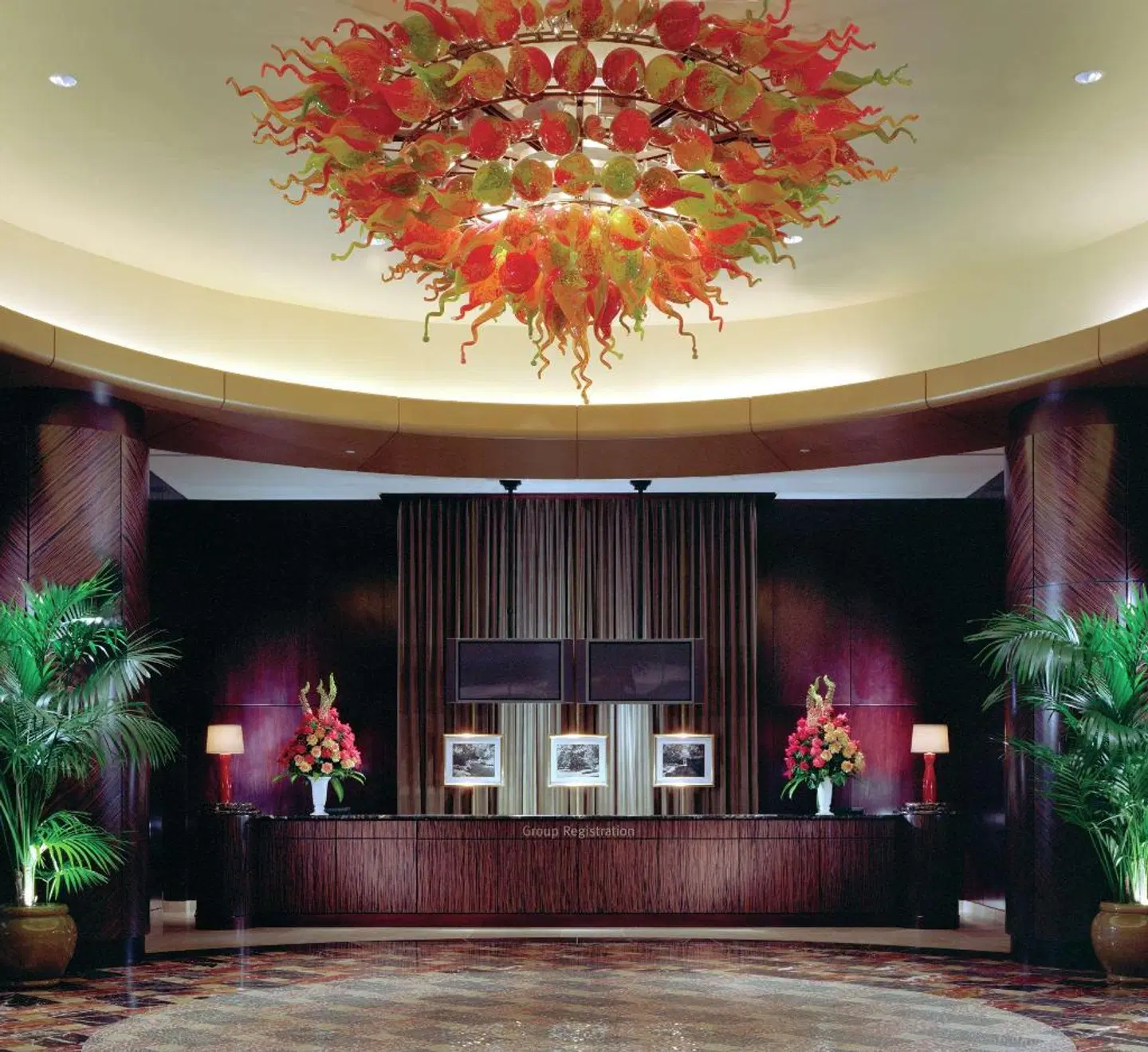 Hilton Americas Houston LOUNGE_LOBBY