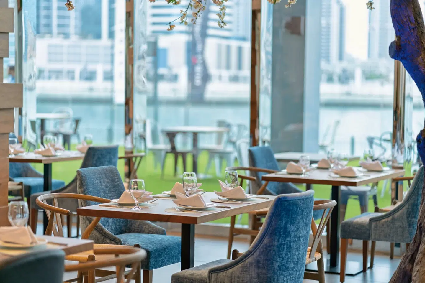 Canal Central Hotel Business Bay Restaurant