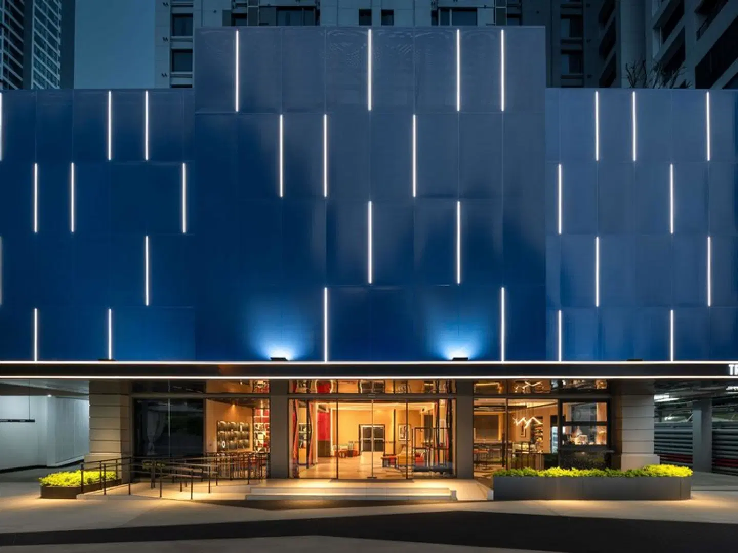 Tribe Living Bangkok Sukhumvit 39 EXTERIOR