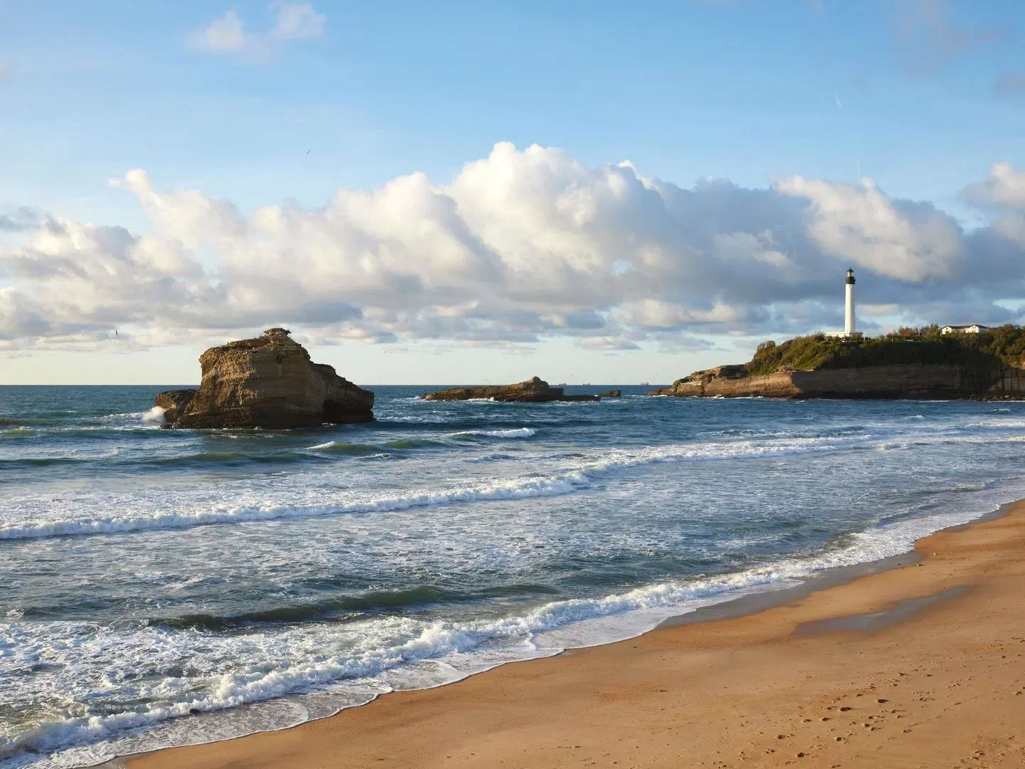 Sofitel Biarritz le Miramar Thalassa sea & spa Hotel Strand