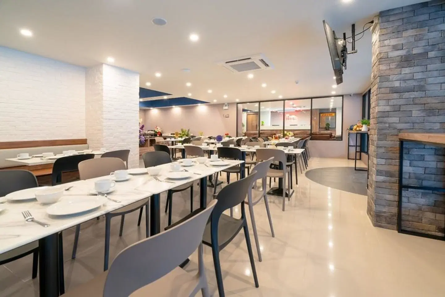 The Home Hotel Restaurant