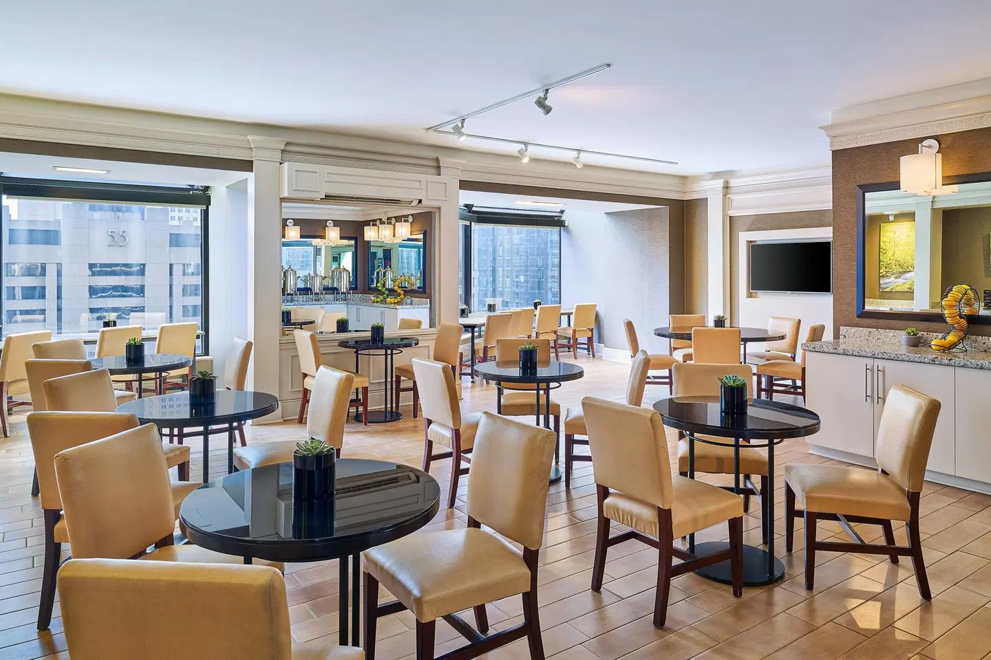 The Westin Chicago River North Restaurant