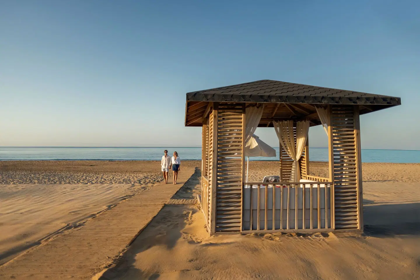 Side Star Resort BEACH