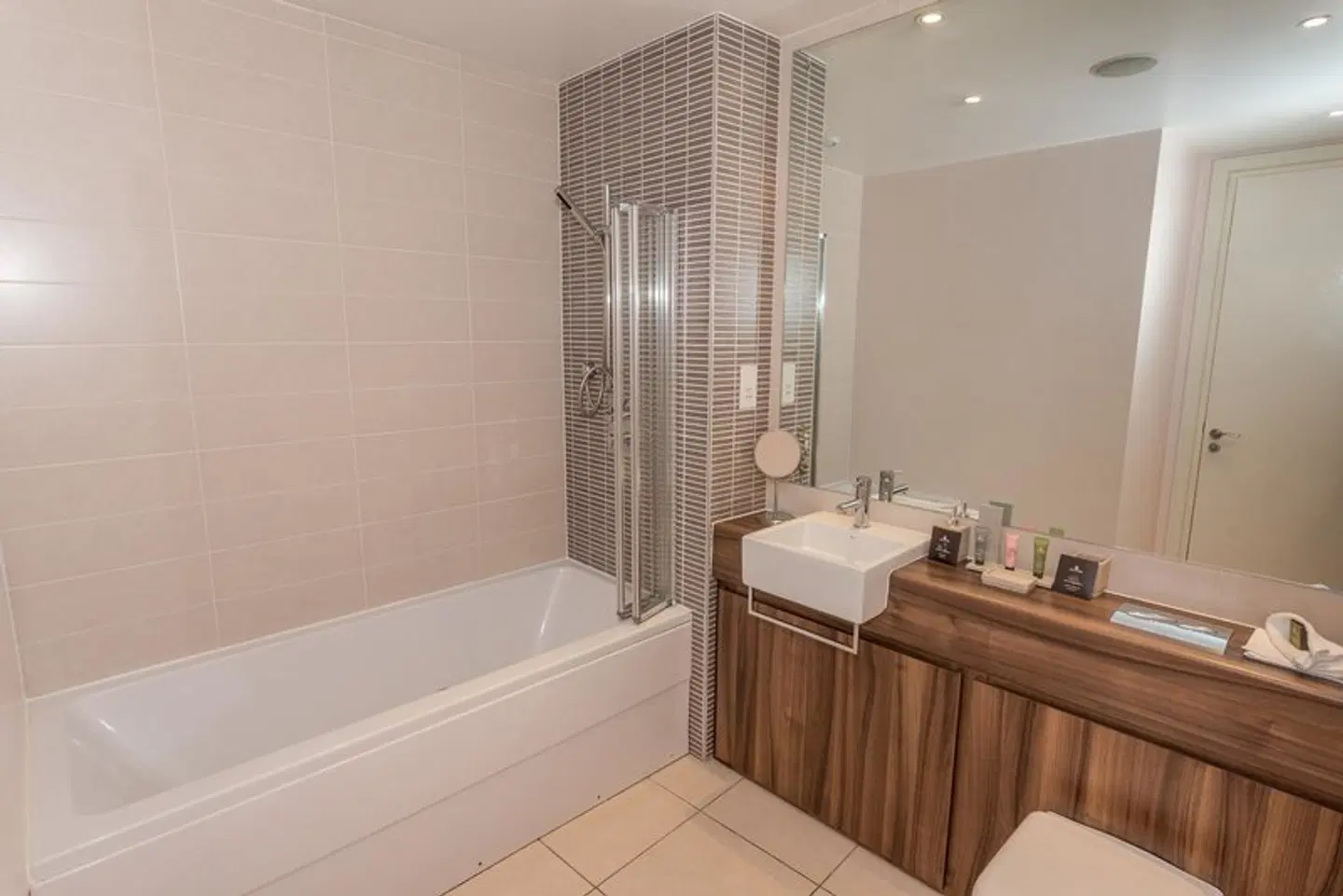 Dream Apartments St Thomas Hall Badezimmer