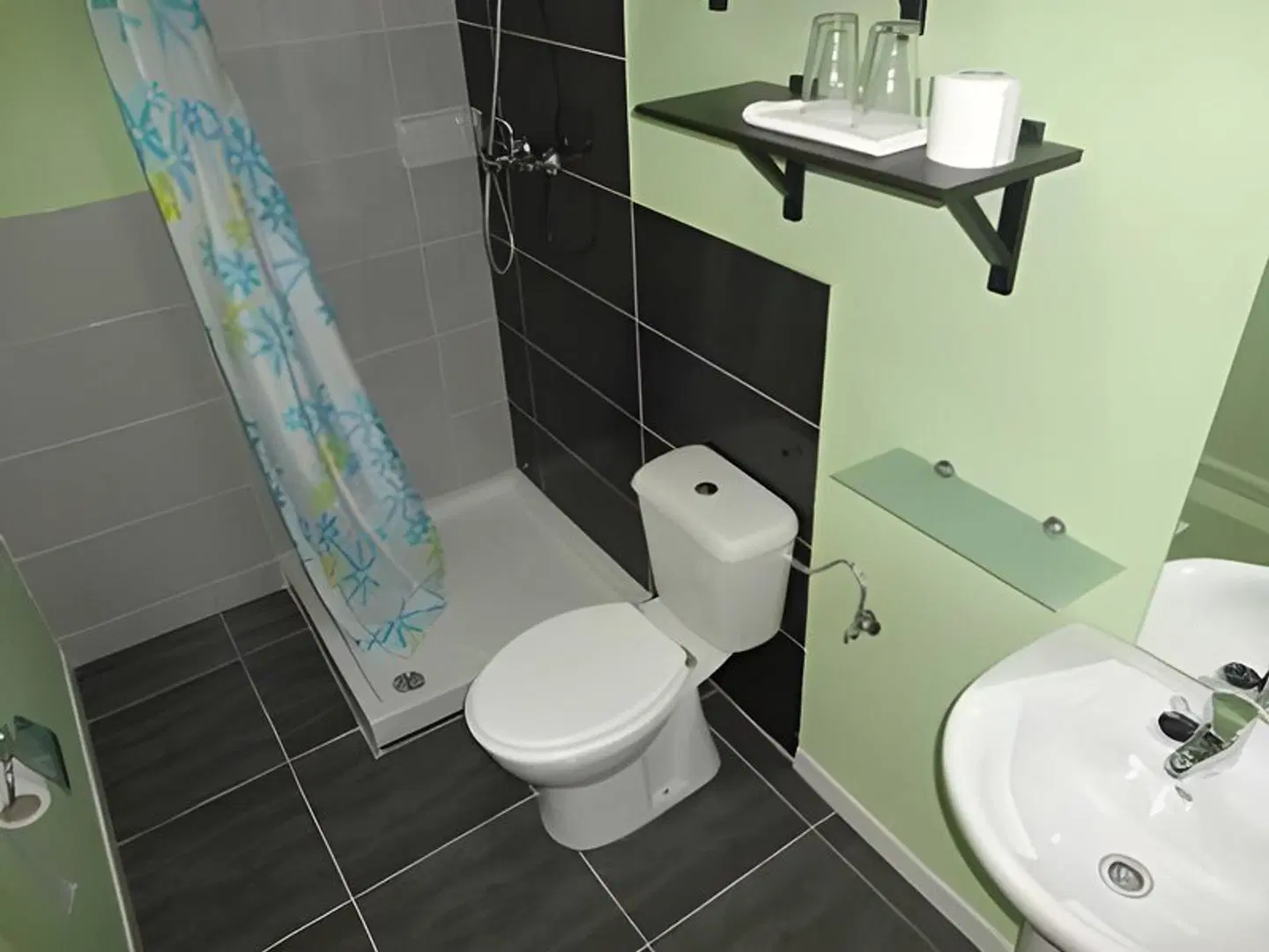Pension Arena Alicante Badezimmer