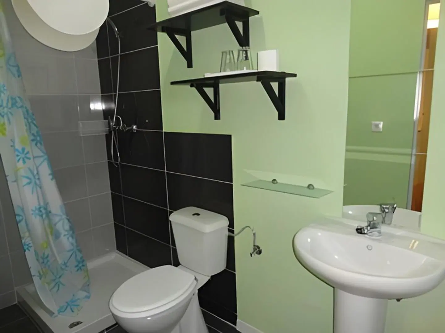 Pension Arena Alicante Badezimmer
