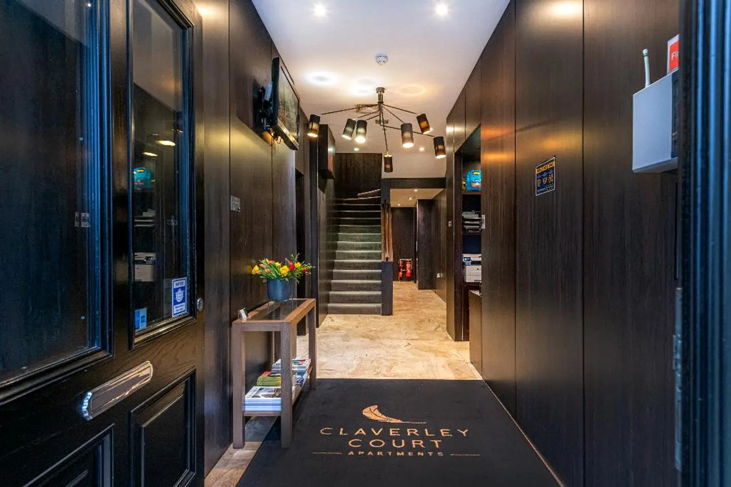 Claverley Bar