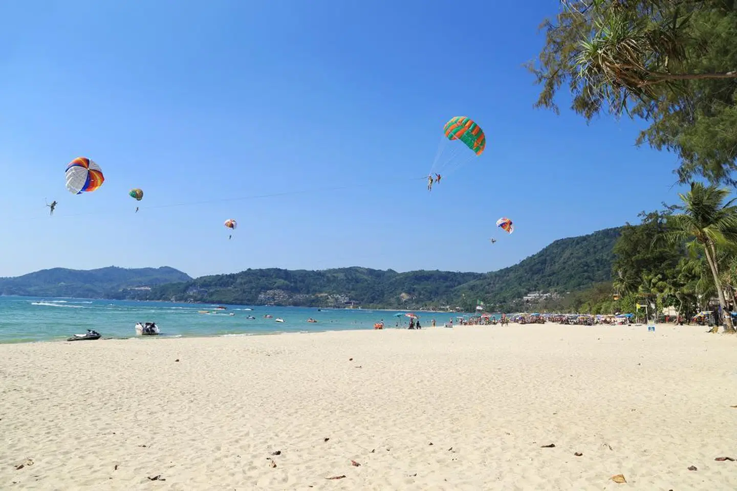 Clarian Hotel Beach Patong Strand