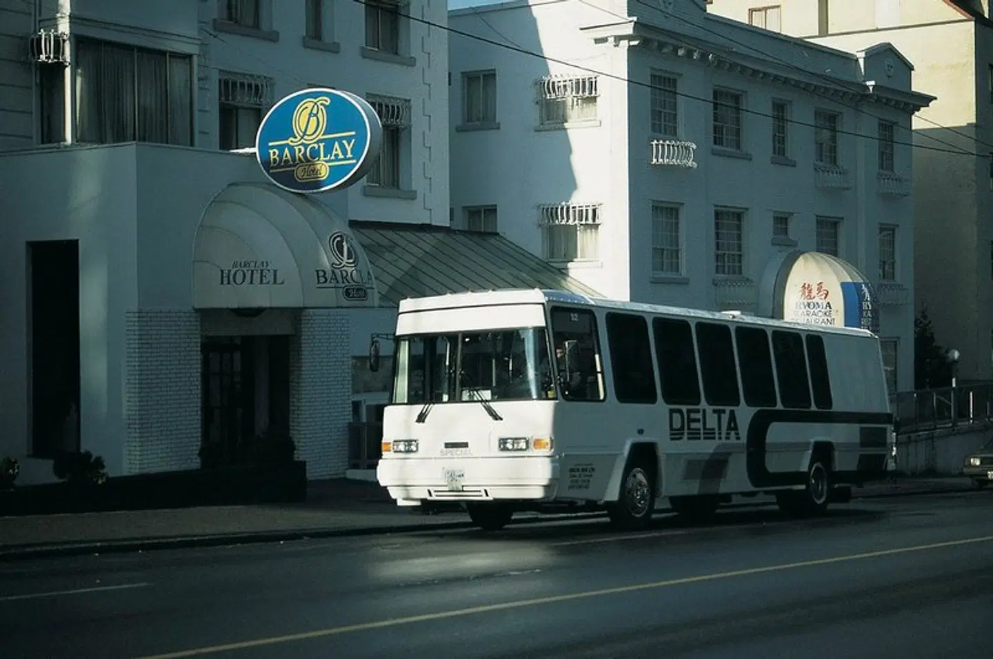 Barclay Hotel EXTERIOR
