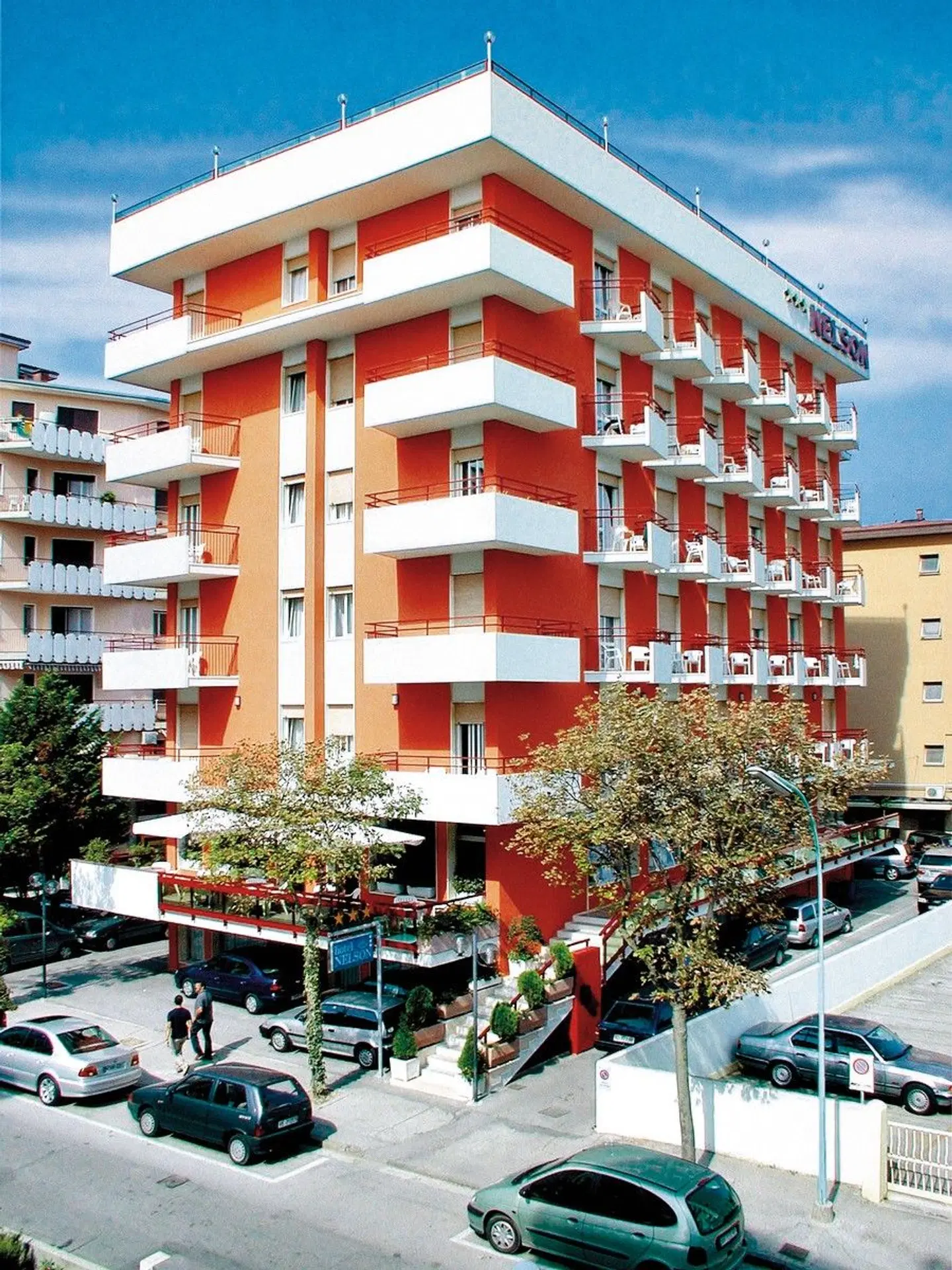 Nelson EXTERIOR