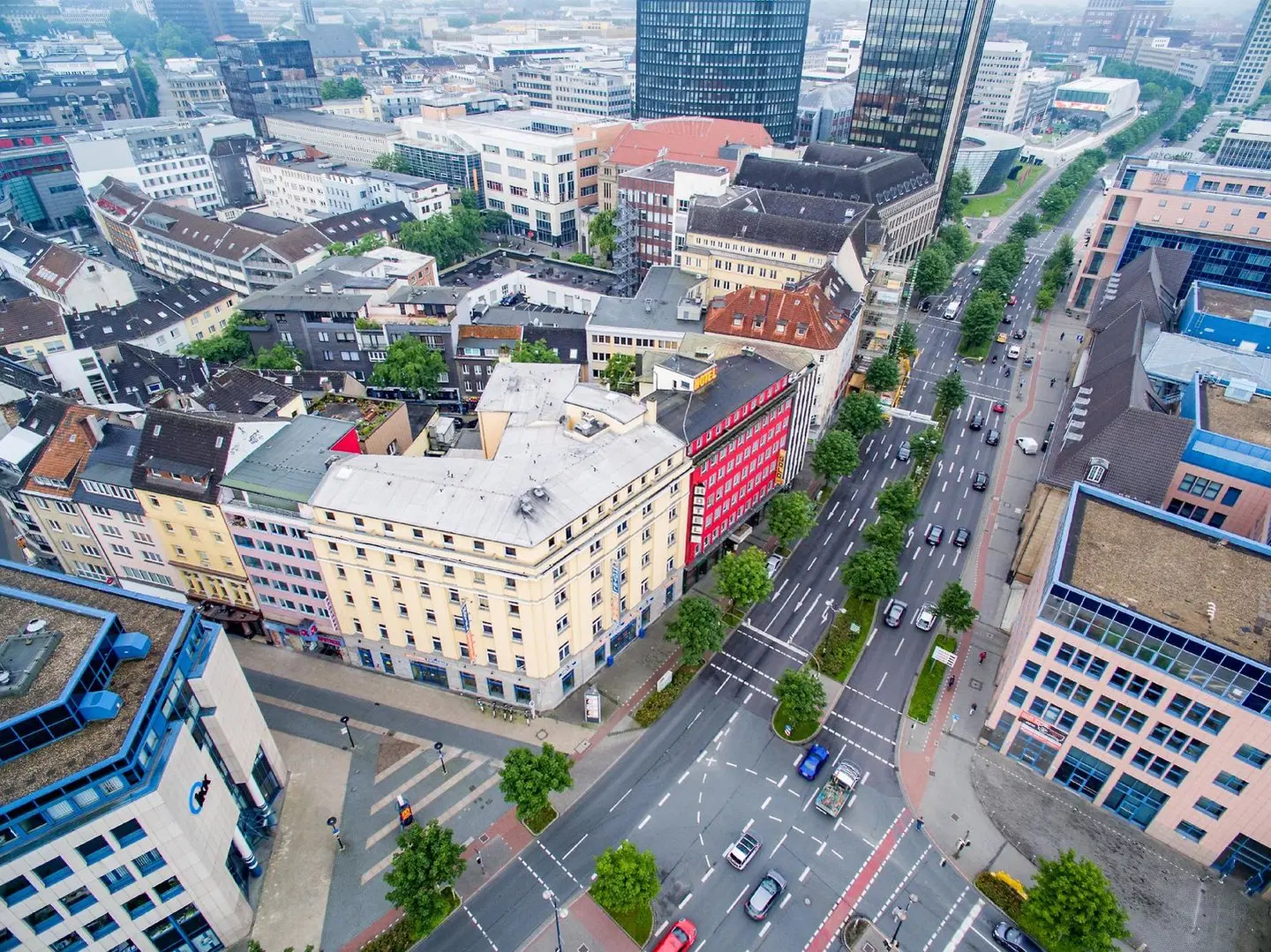 A & O Dortmund Hauptbahnhof EXTERIOR