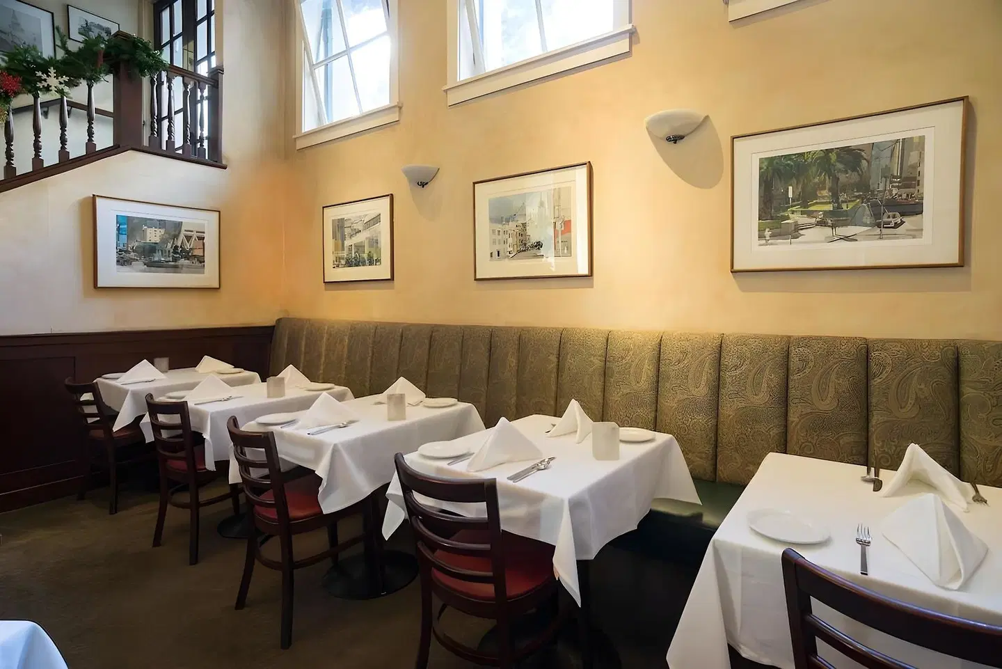 Andrews Hotel Restaurant