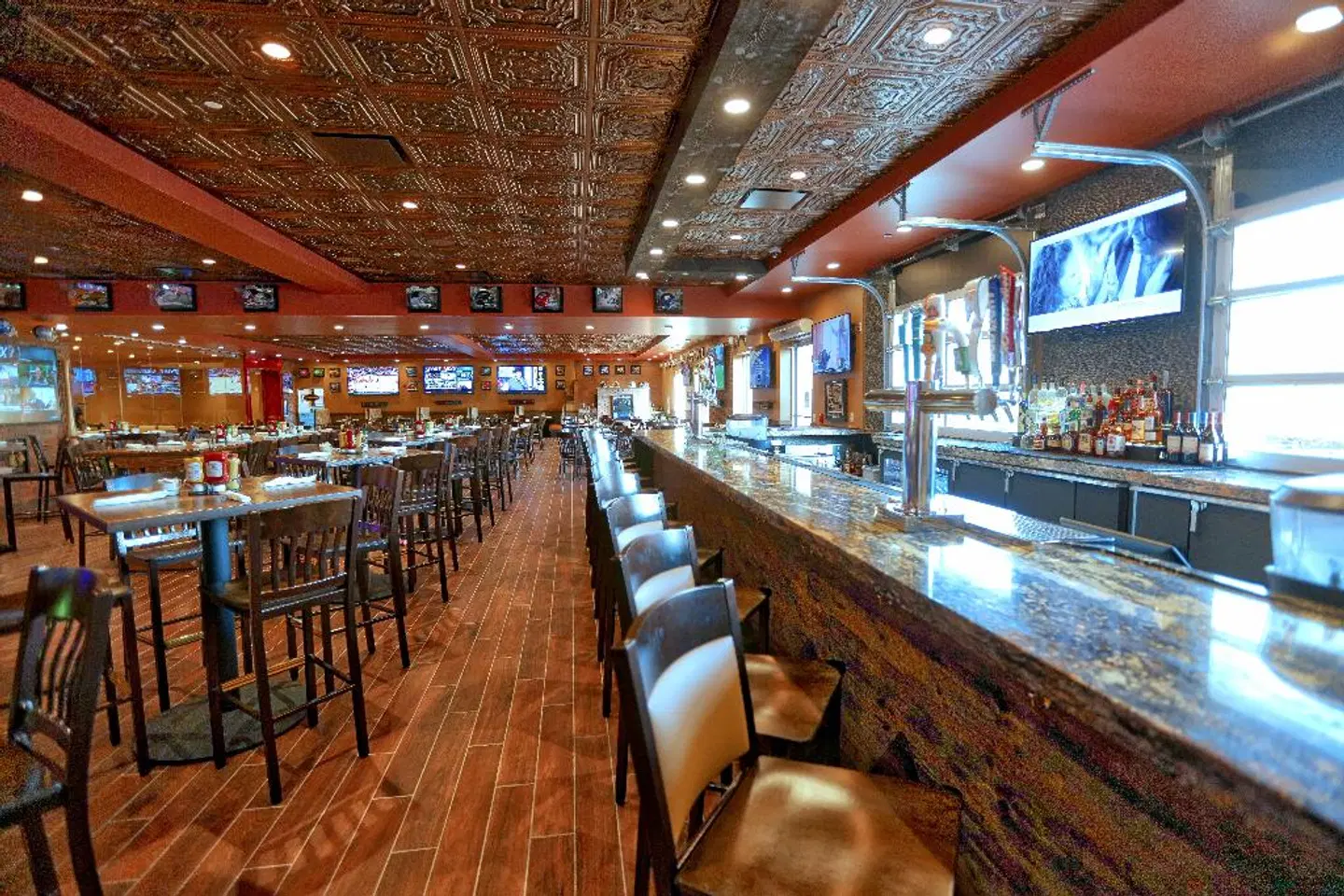 Westgate Lakes Resort and Spa Bar