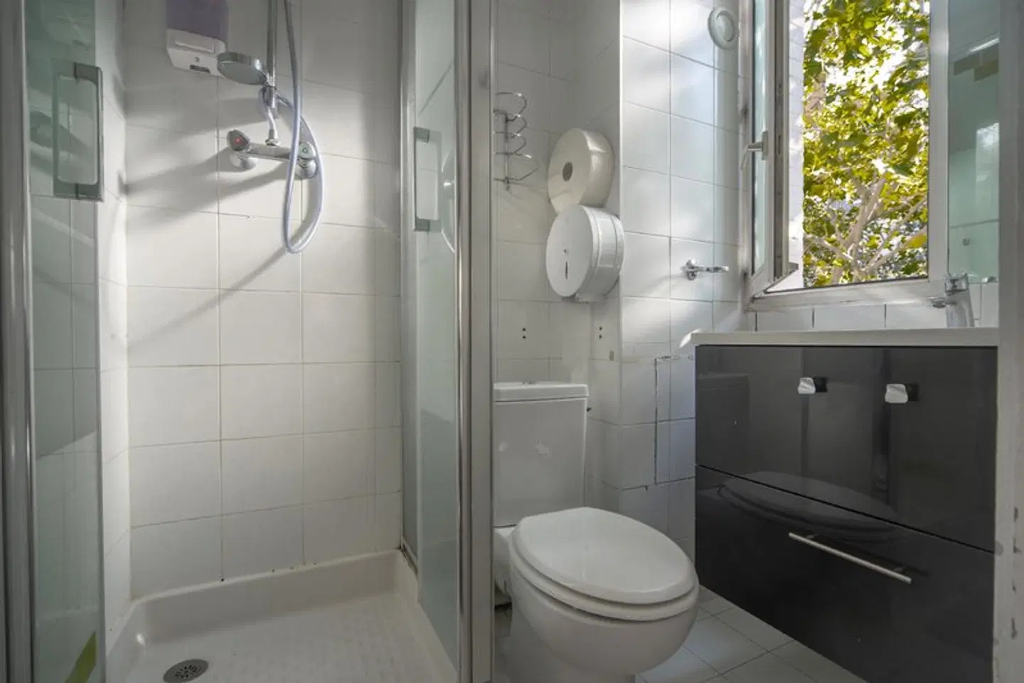 City Inn Paris Badezimmer