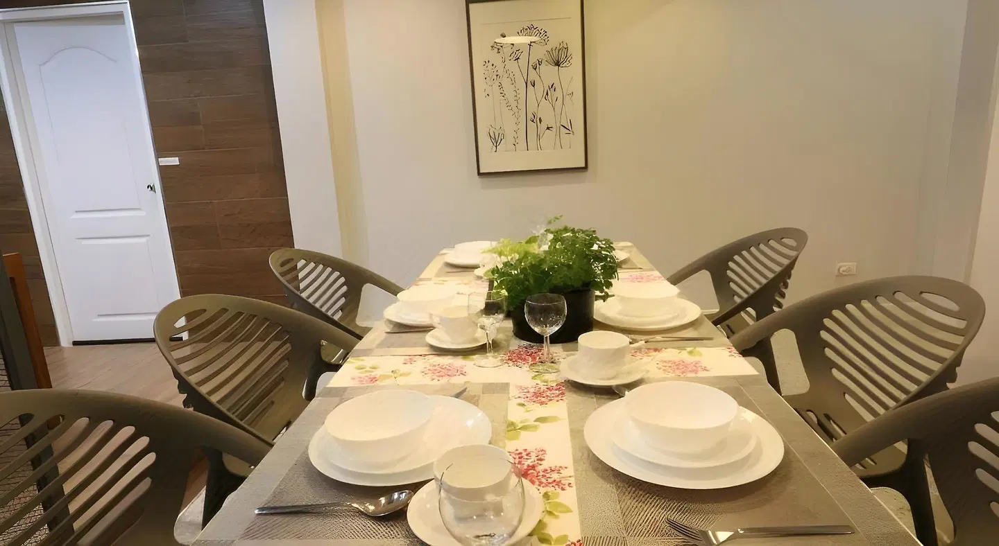 Neveu Premier Residence Restaurant