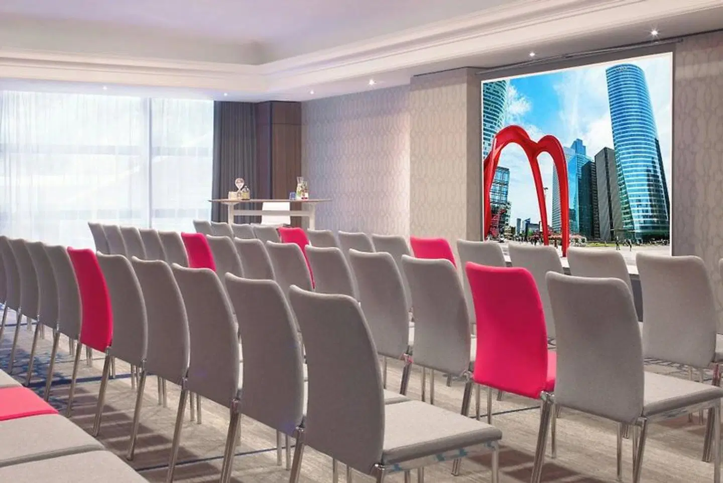 Renaissance Paris La Defense Hotel Konferenz