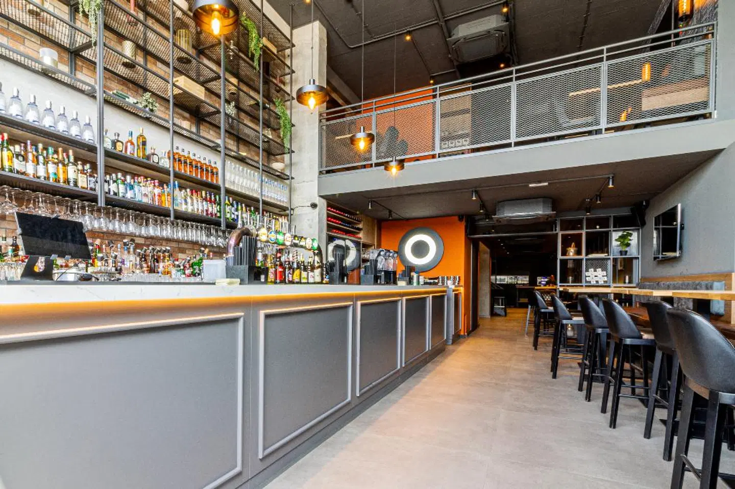 The Londoner Hotel Sliema Bar