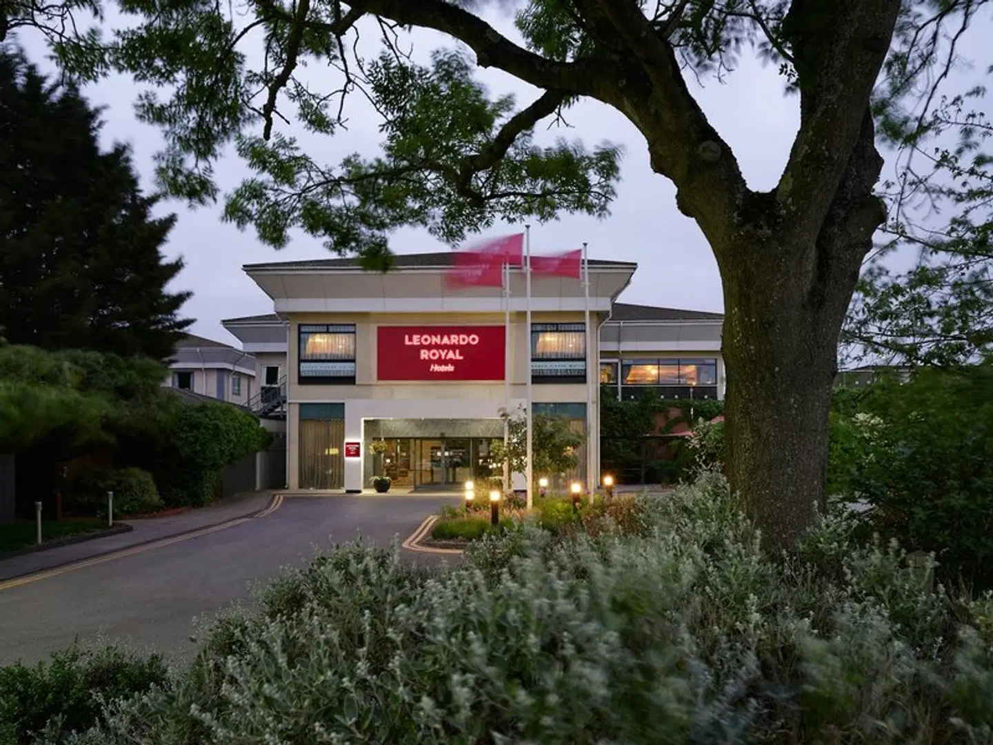 Leonardo Royal Hotel Oxford EXTERIOR