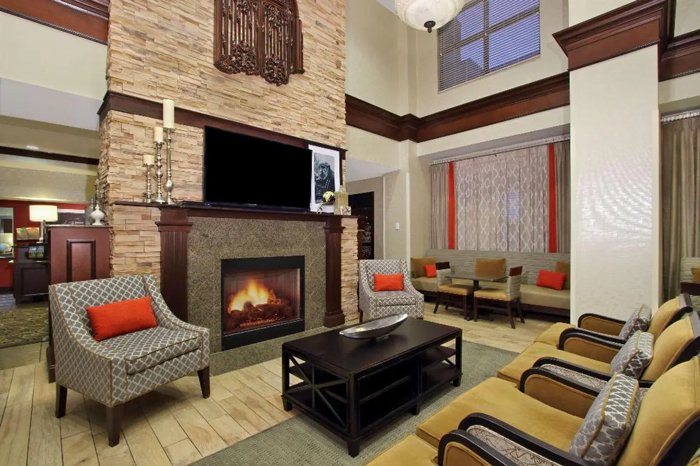 Hampton Inn & Suites Florence-Downtown LOUNGE_LOBBY