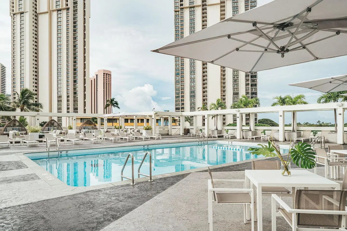 Ala Moana Hotel by Mantra OUTDOOR_POOL