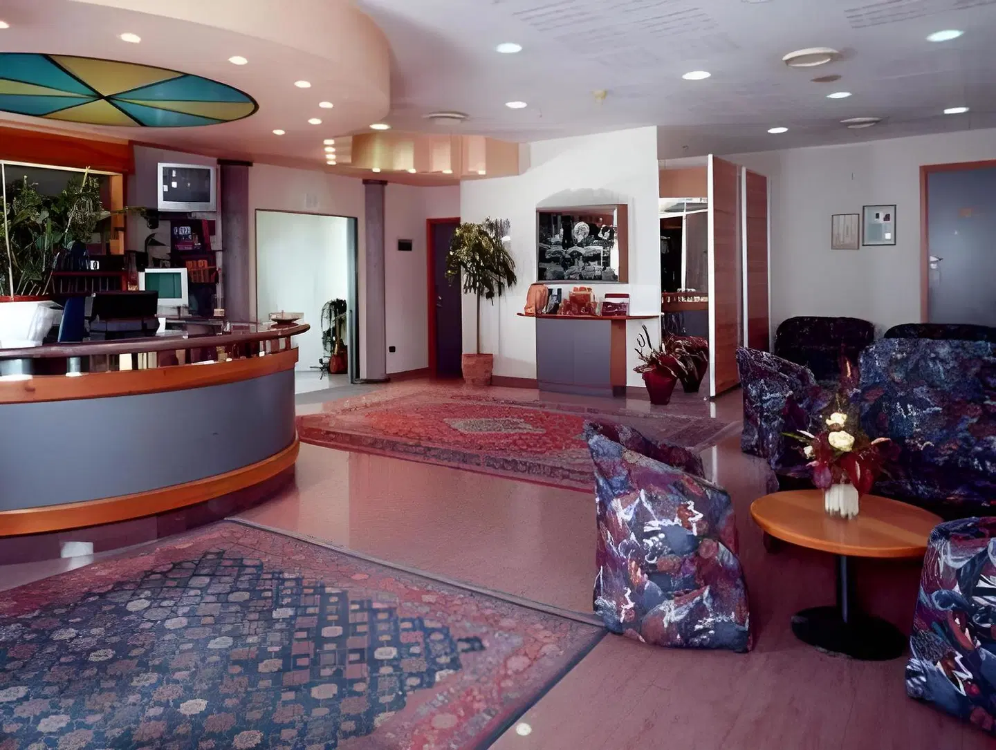 Eden LOUNGE_LOBBY
