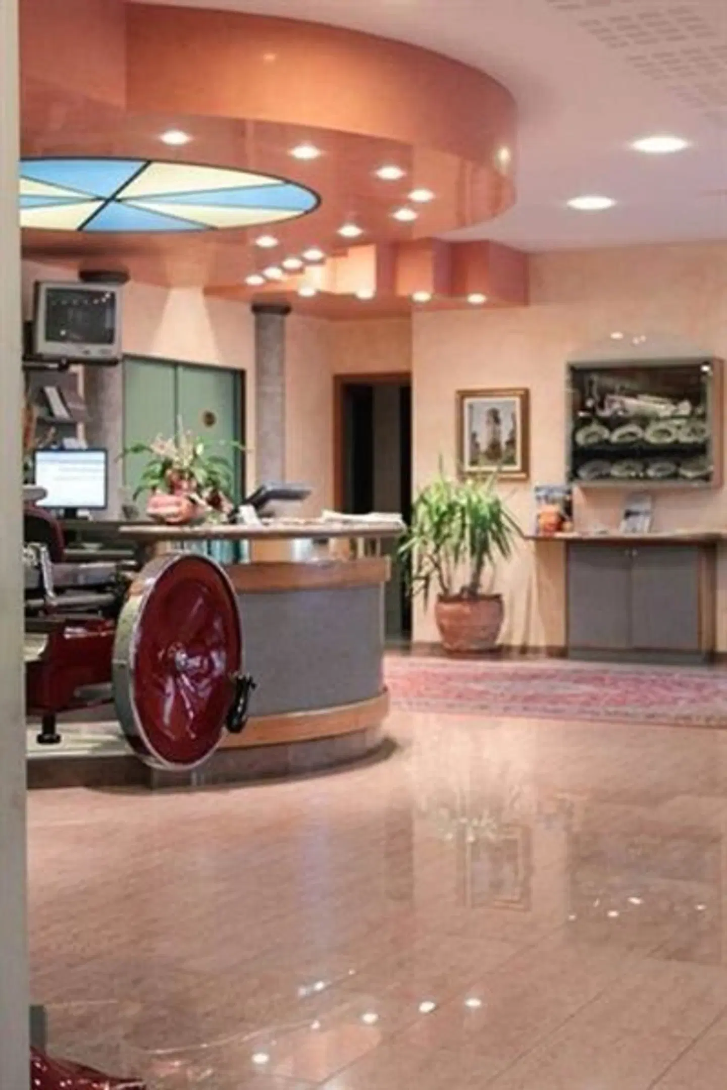 Eden LOUNGE_LOBBY