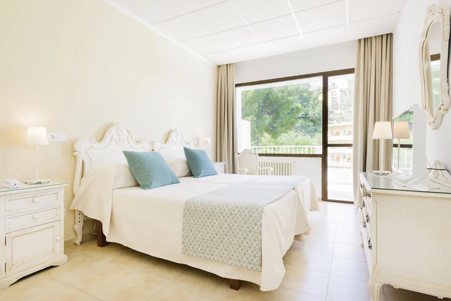 Gayá ROOM_EXAMPLE