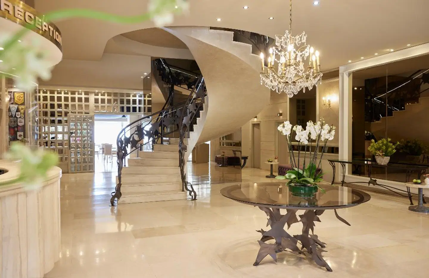 Panorama LOUNGE_LOBBY