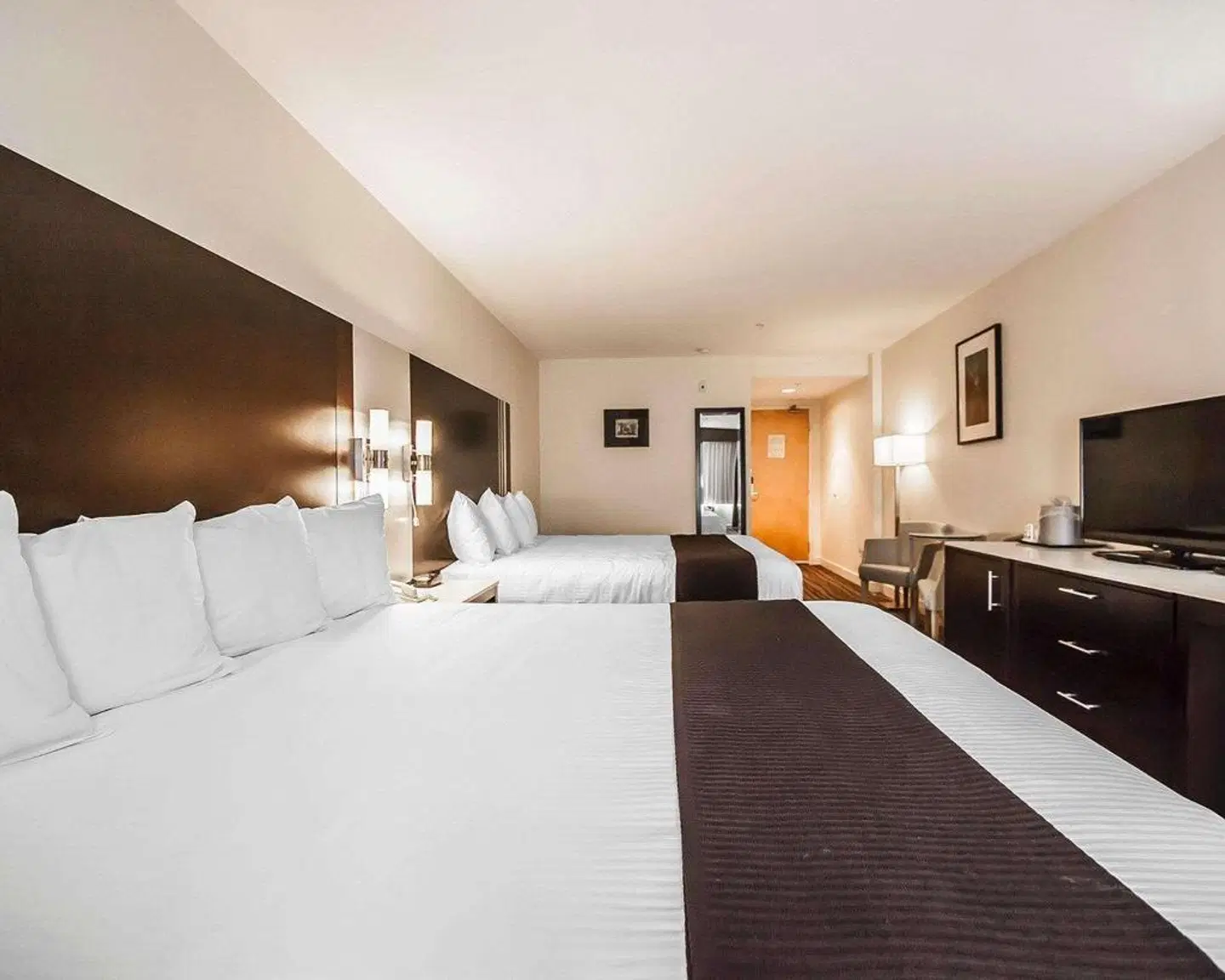 Comfort Hotel Vancouver Airport ROOM_EXAMPLE