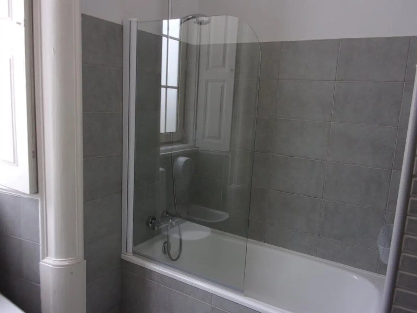 Hostel 402 Badezimmer
