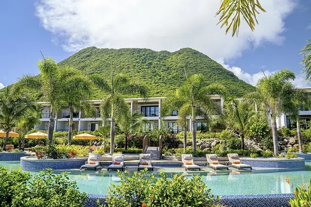 Golden Rock - Dive & Nature Resort OUTDOOR_POOL