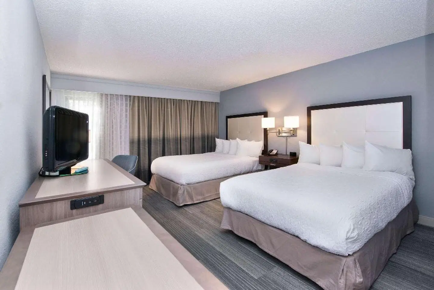 Hampton Inn Naples-I-75 ROOM_EXAMPLE